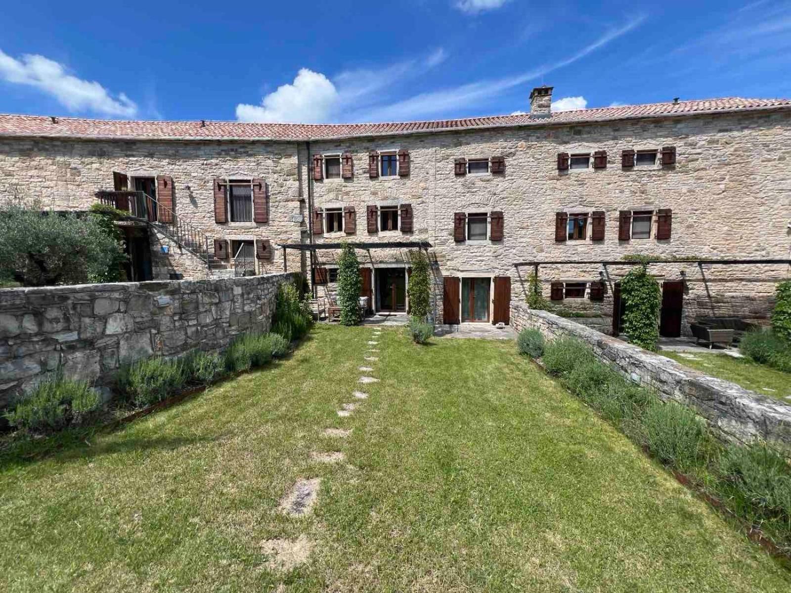 Villas Martincici With Large Pool Grožnjan Esterno foto