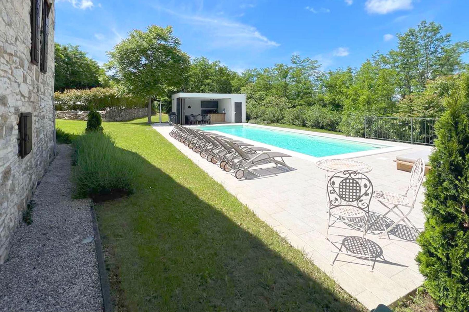 Villas Martincici With Large Pool Grožnjan Esterno foto